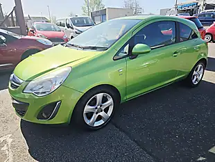 Used 2012 Vauxhall Corsa Sxi Green - Interior and Exterior details 6