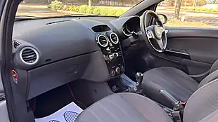 Used 2012 Vauxhall Corsa Sxi Silver - Interior and Exterior details 18