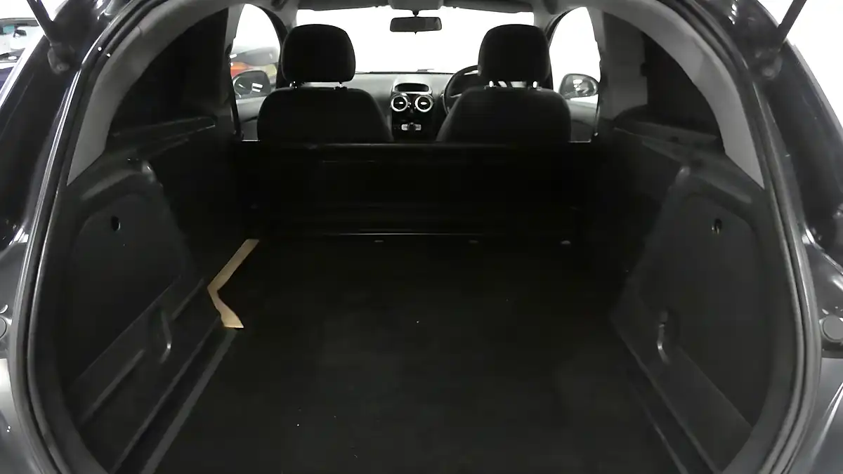 Used 2012 Vauxhall Corsa Van Sportive Black - Interior and Exterior details 4
