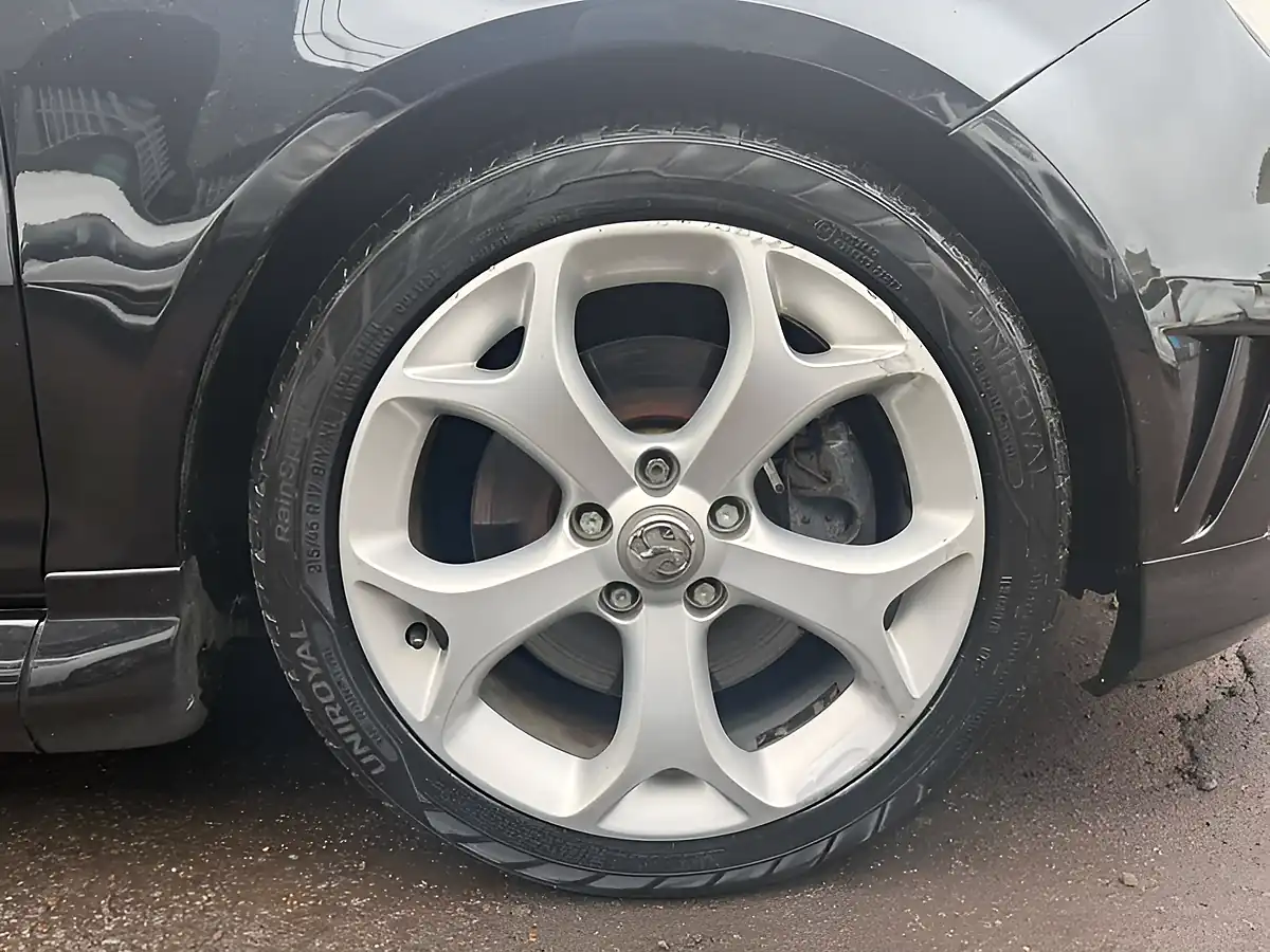 Used 2012 Vauxhall Corsa Vxr Black - Interior and Exterior details 9