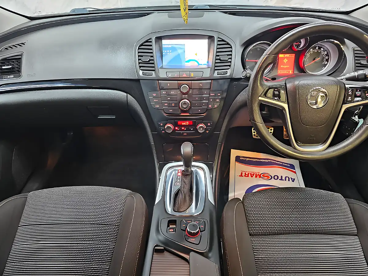 Used 2012 Vauxhall Insignia Sri Nav Sports Tourer Grey - Interior and Exterior details 11
