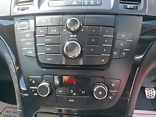 Used 2012 Vauxhall Insignia Sri Silver - Interior and Exterior details 12
