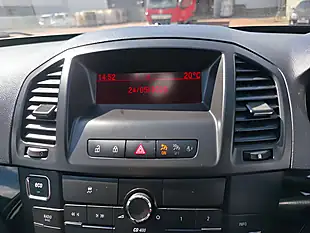 Used 2012 Vauxhall Insignia Sri Silver - Interior and Exterior details 8