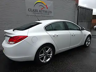 Used 2012 Vauxhall Insignia Sri White - Interior and Exterior details 8