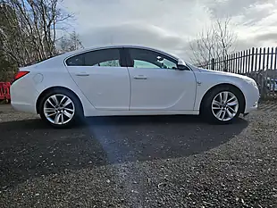 Used 2012 Vauxhall Insignia Sri White - Interior and Exterior details 13