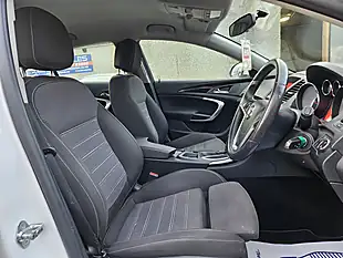 Used 2012 Vauxhall Insignia Sri White - Interior and Exterior details 15