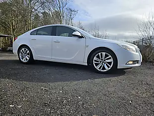 Used 2012 Vauxhall Insignia Sri White - Interior and Exterior details 3