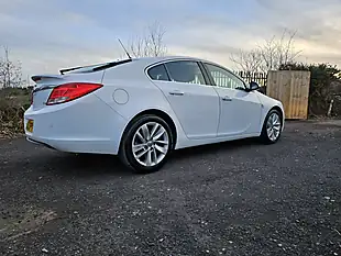 Used 2012 Vauxhall Insignia Sri White - Interior and Exterior details 5