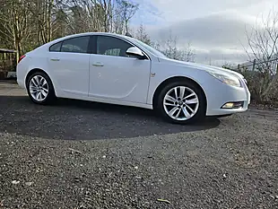 Used 2012 Vauxhall Insignia Sri White - Interior and Exterior details 9