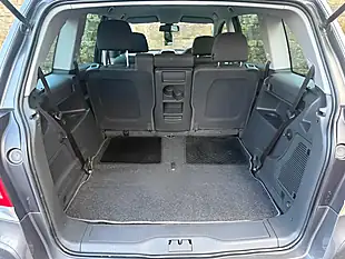 Used 2012 Vauxhall Zafira Design Asteroid Grey - Interior and Exterior details 11