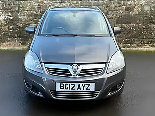 Used 2012 Vauxhall Zafira Design Asteroid Grey - Interior and Exterior details 3