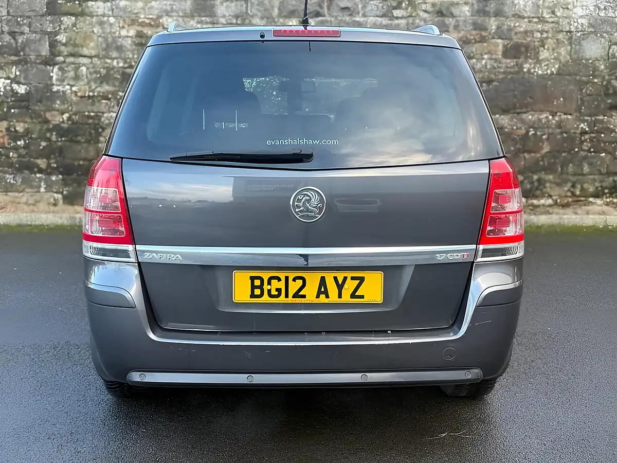 Used 2012 Vauxhall Zafira Design Asteroid Grey - Interior and Exterior details 8