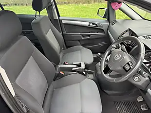 Used 2012 Vauxhall Zafira Design Black - Interior and Exterior details 15