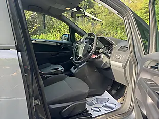 Used 2012 Vauxhall Zafira Exclusiv Grey - Interior and Exterior details 17
