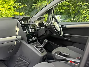Used 2012 Vauxhall Zafira Exclusiv Grey - Interior and Exterior details 3