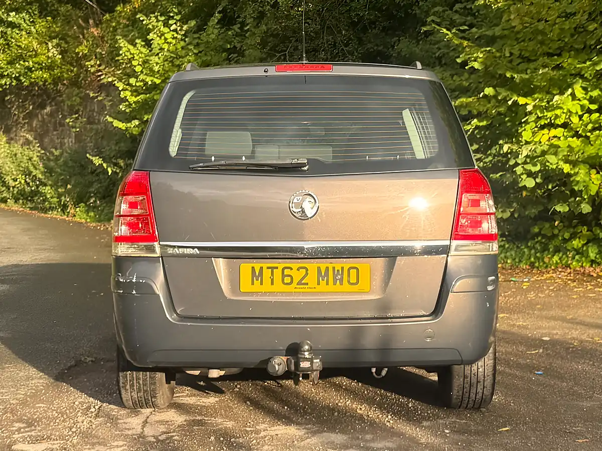 Used 2012 Vauxhall Zafira Exclusiv Grey - Interior and Exterior details 6