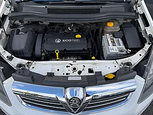Used 2012 Vauxhall Zafira Exclusiv White - Interior and Exterior details 18
