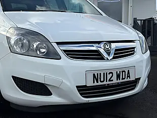 Used 2012 Vauxhall Zafira Exclusiv White - Interior and Exterior details 9