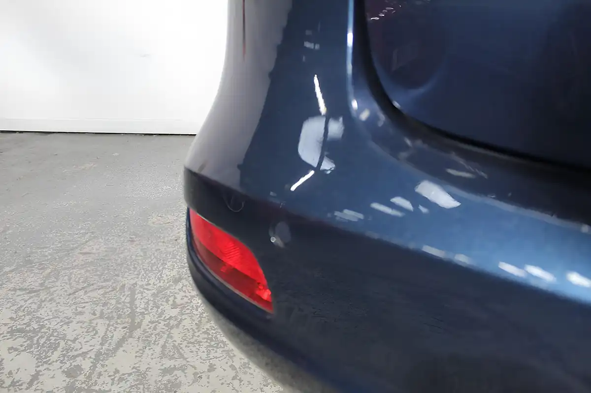 Used 2012 Vauxhall Zafira Tourer Elite Blue - Interior and Exterior details 12