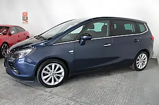 Used 2012 Vauxhall Zafira Tourer Elite Blue - Interior and Exterior details 4