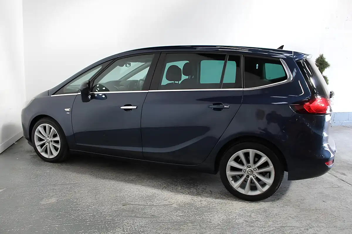 Used 2012 Vauxhall Zafira Tourer Elite Blue - Interior and Exterior details 7