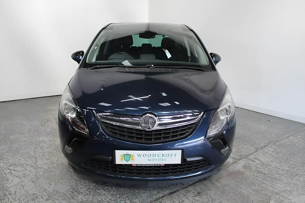 Used 2012 Vauxhall Zafira Tourer Elite Blue - Interior and Exterior details 9