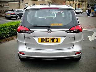 Used 2012 Vauxhall Zafira Tourer Ex Metallic Silver - Interior and Exterior details 6