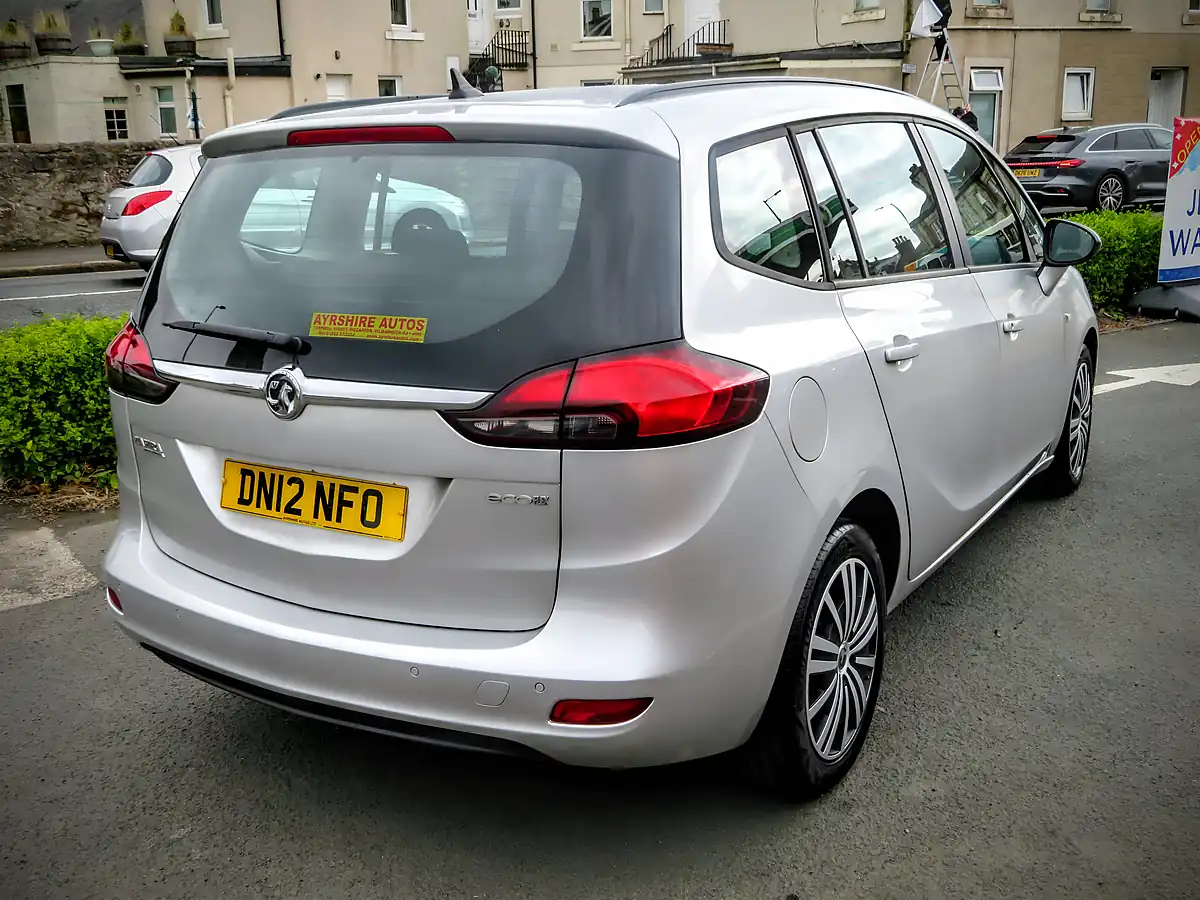 Used 2012 Vauxhall Zafira Tourer Ex Metallic Silver - Interior and Exterior details 7