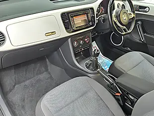 Used 2012 Volkswagen Beetle Design White - Interior and Exterior details 13