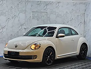 Used 2012 Volkswagen Beetle Design White - Interior and Exterior details 4
