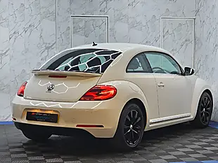 Used 2012 Volkswagen Beetle Design White - Interior and Exterior details 9