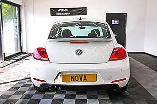 Used 2012 Volkswagen Beetle Design White - Interior and Exterior details 11