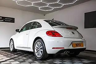 Used 2012 Volkswagen Beetle Design White - Interior and Exterior details 12
