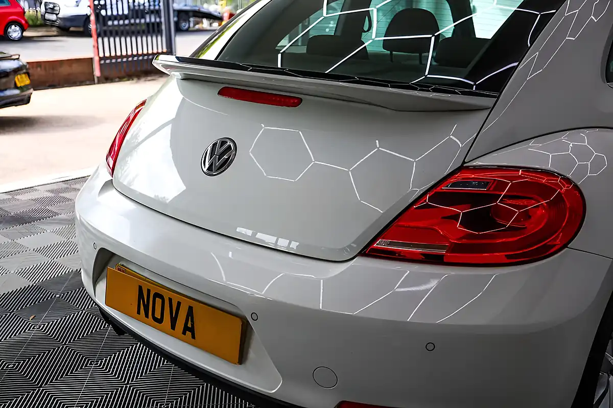 Used 2012 Volkswagen Beetle Design White - Interior and Exterior details 13