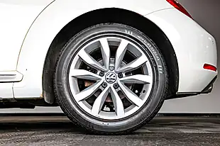 Used 2012 Volkswagen Beetle Design White - Interior and Exterior details 15