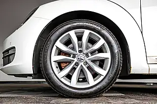 Used 2012 Volkswagen Beetle Design White - Interior and Exterior details 16