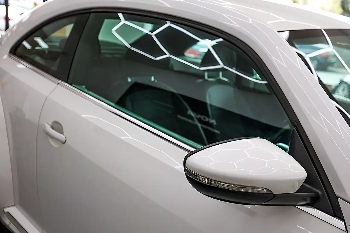 Used 2012 Volkswagen Beetle Design White - Interior and Exterior details 20