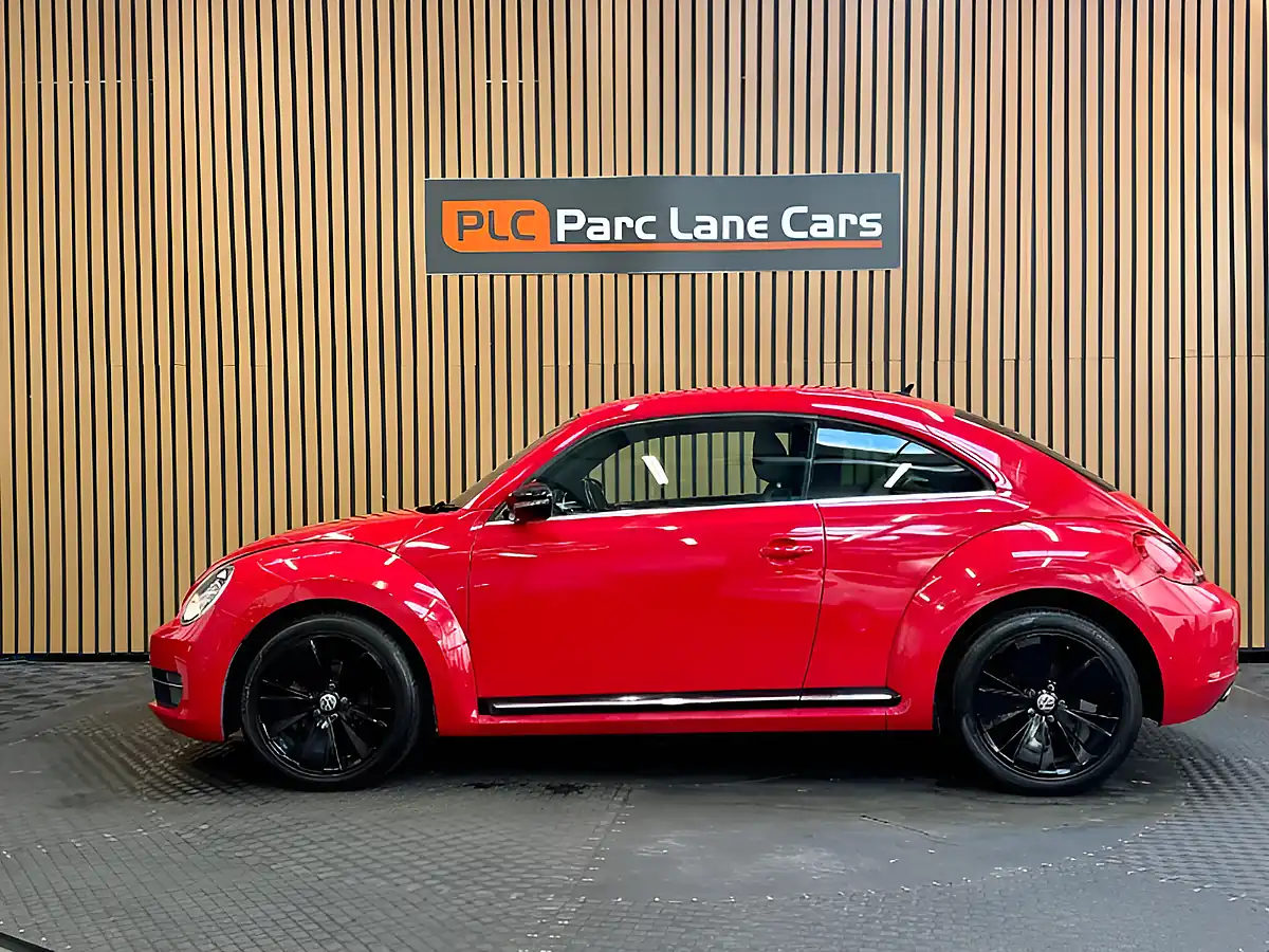 Used 2012 Volkswagen Beetle Sport Tornado Red - Interior and Exterior details 6