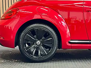 Used 2012 Volkswagen Beetle Sport Tornado Red - Interior and Exterior details 9