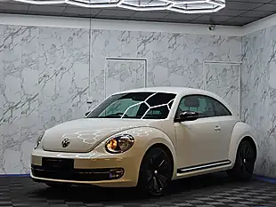 Used 2012 Volkswagen Beetle Sport White - Interior and Exterior details 4