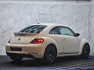 Used 2012 Volkswagen Beetle Sport White - Interior and Exterior details 9