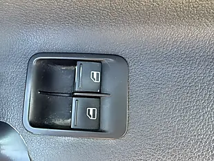Used 2012 Volkswagen Caddy Highline Blue - Interior and Exterior details 15