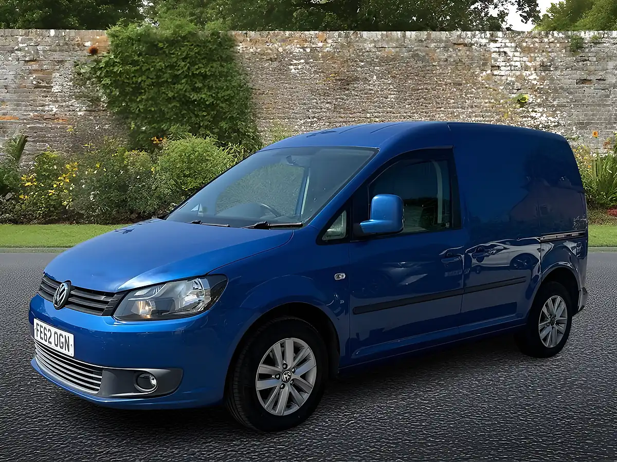 Used 2012 Volkswagen Caddy Highline Blue - Interior and Exterior details 3