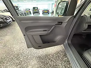 Used 2012 Volkswagen Caddy Maxi C20 Maxi Panel Van Grey - Interior and Exterior details 15