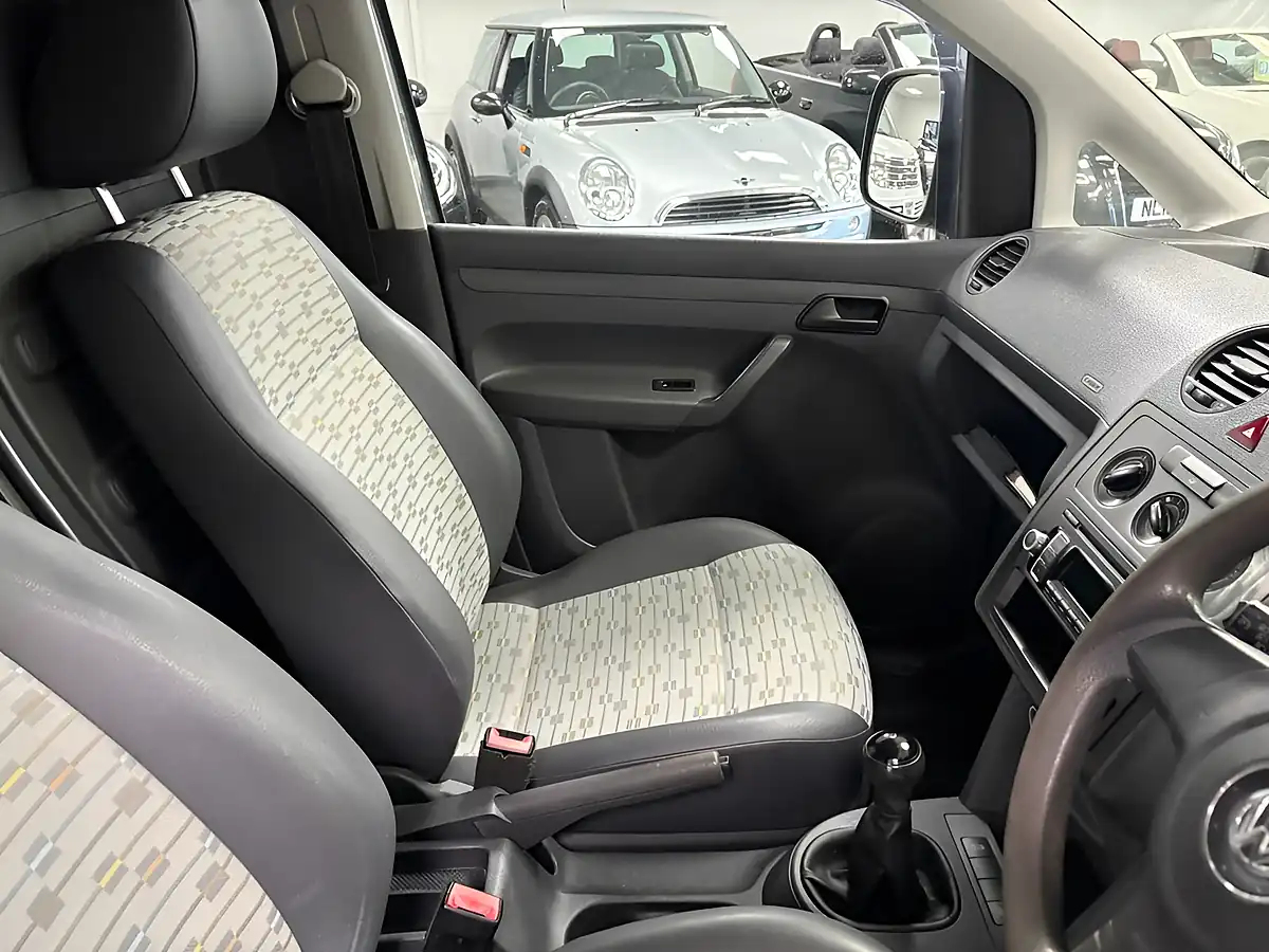 Used 2012 Volkswagen Caddy Maxi C20 Maxi Panel Van Grey - Interior and Exterior details 5
