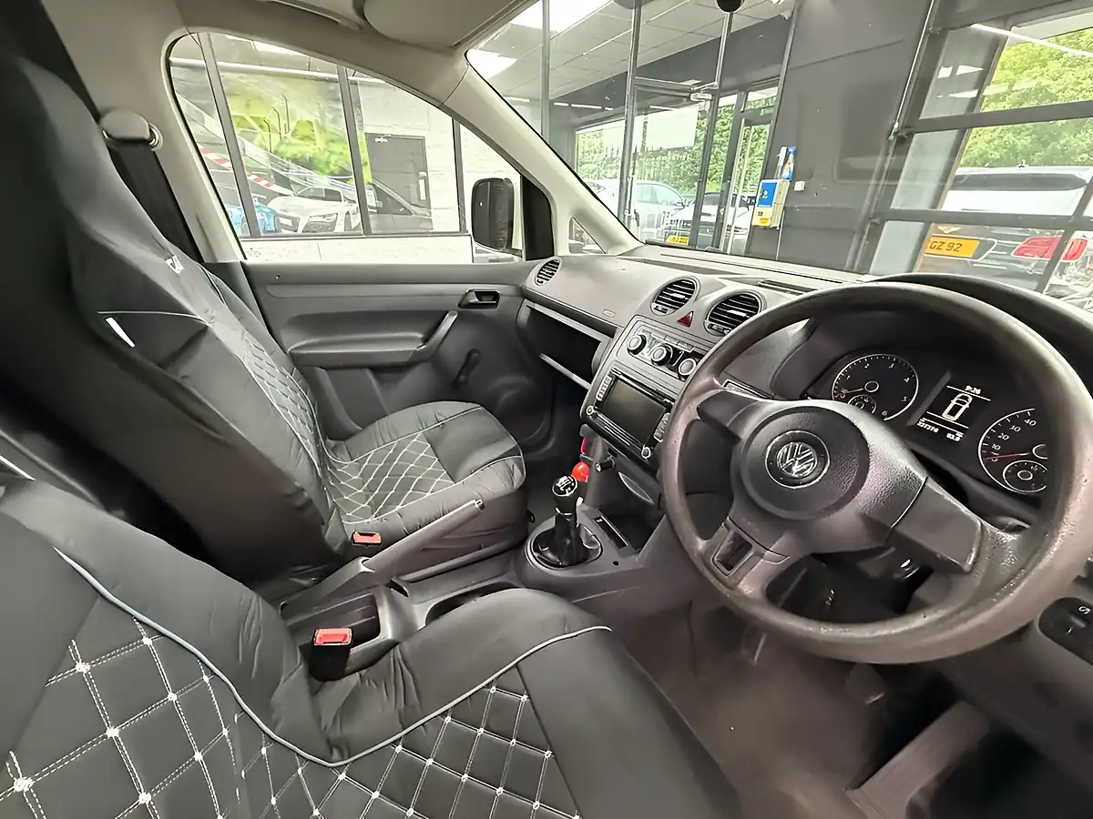 Used 2012 Volkswagen Caddy Maxi C20 Maxi White - Interior and Exterior details 19