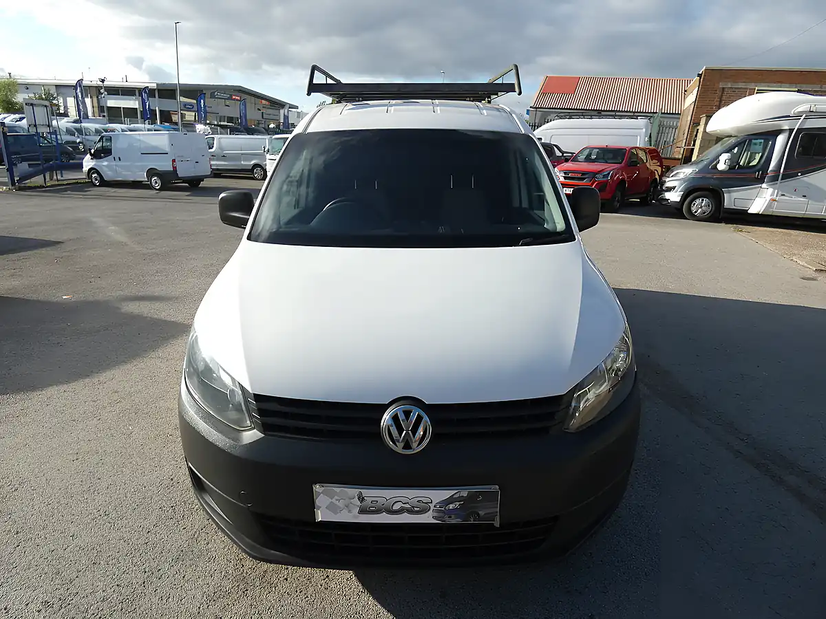 Used 2012 Volkswagen Caddy Maxi C20 Maxi White - Interior and Exterior details 12