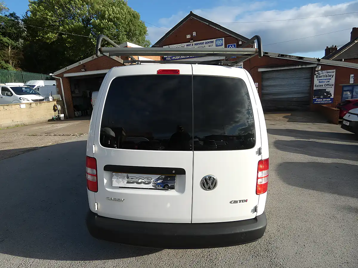 Used 2012 Volkswagen Caddy Maxi C20 Maxi White - Interior and Exterior details 14