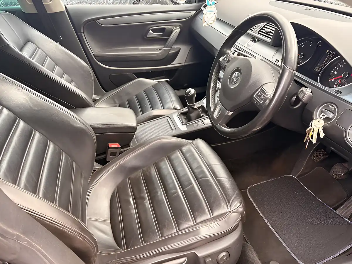 Used 2012 Volkswagen Cc GT Black - Interior and Exterior details 12