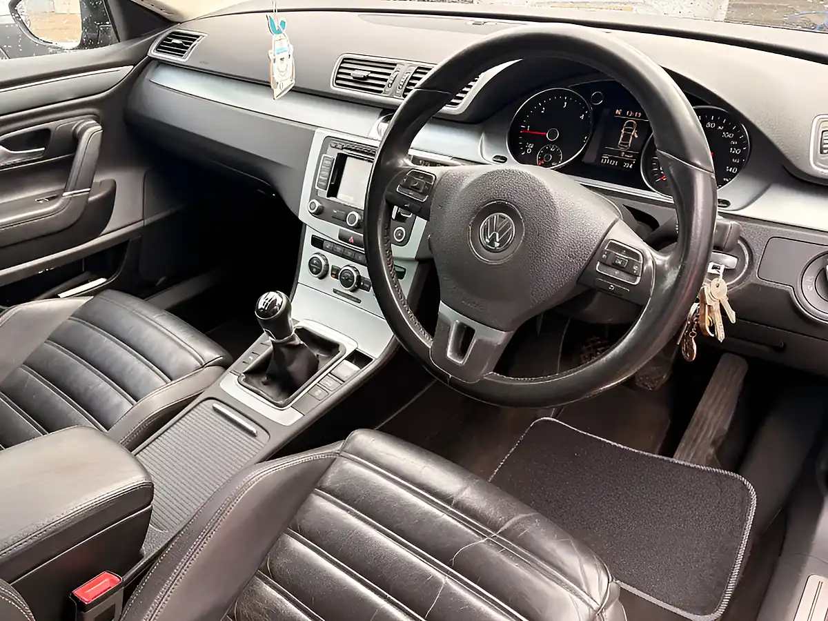 Used 2012 Volkswagen Cc GT Black - Interior and Exterior details 13